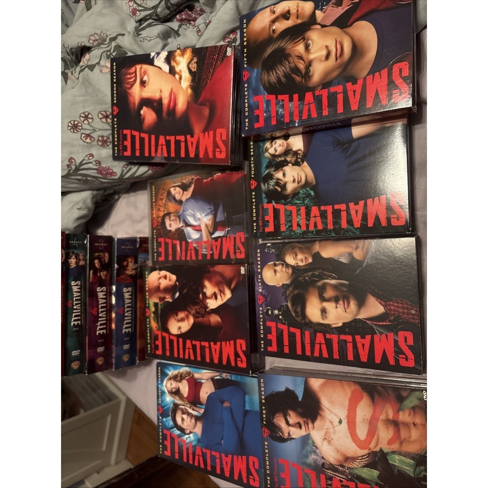 Smallville Series Seasons 1-8 DVD Boxed Sets Used With Episode Guides - Picture 3 of 4